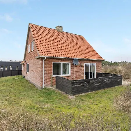 Vappu - 400m To The Inlet By Interhome Vakantiehuis Bjerregård