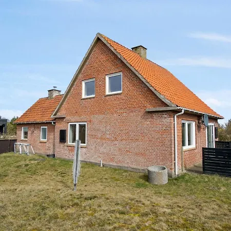 Vappu - 400m To The Inlet By Interhome *